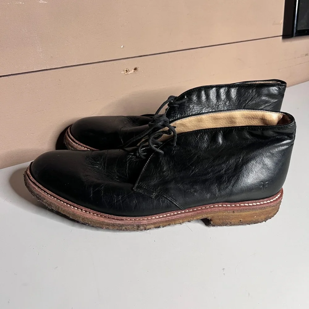 Frye Walter Chukka‎ Boots Mens 11.5 D Black Leather Lace Up Crepe Sole 87887